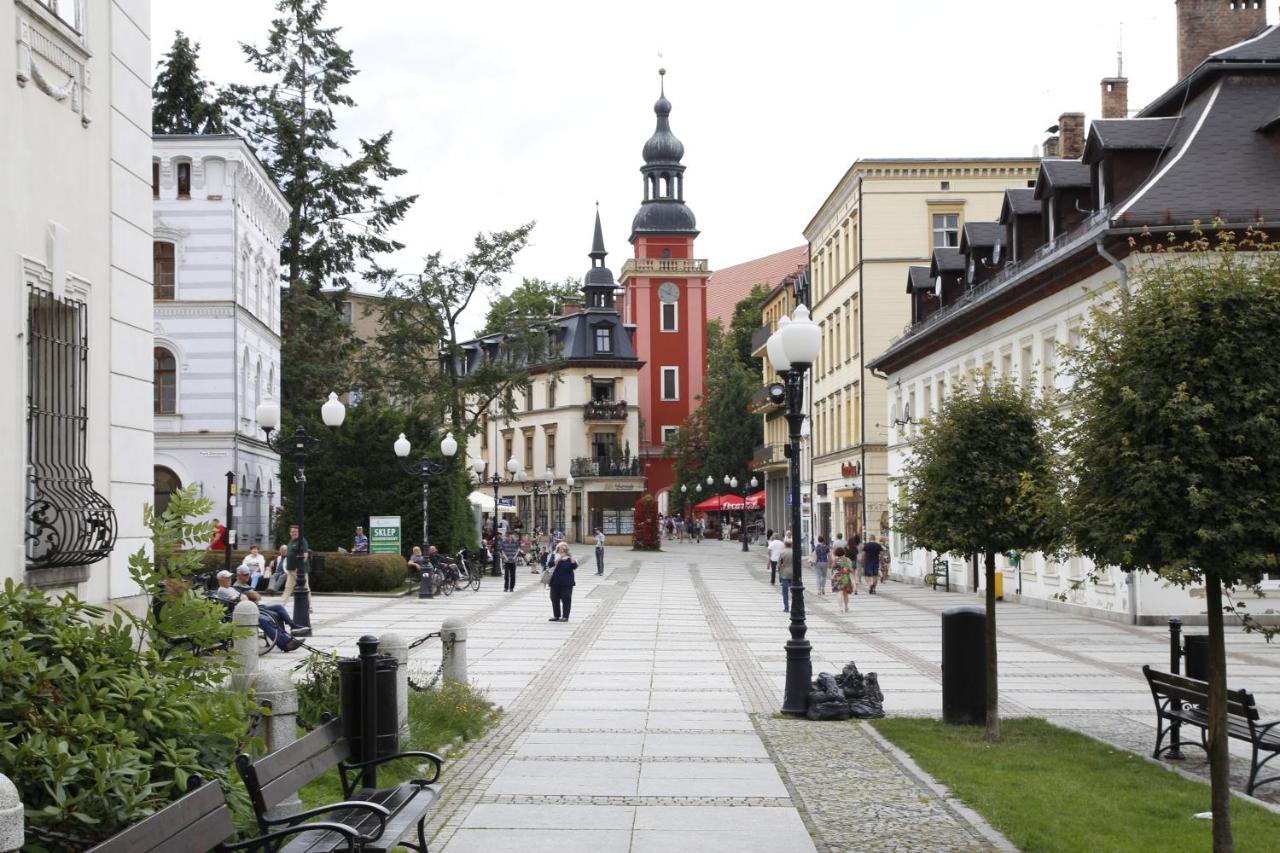 Apartmán Jodla I Modrzew Jelení Hora Exteriér fotografie